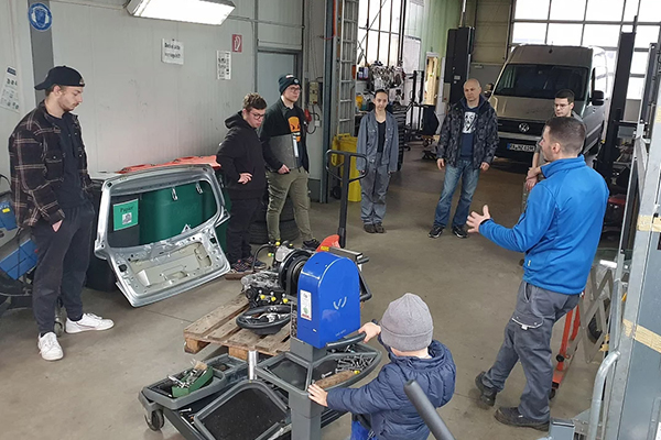 Dieses Bild zeigt ein Azubiprojekt zum Thema "Motor"