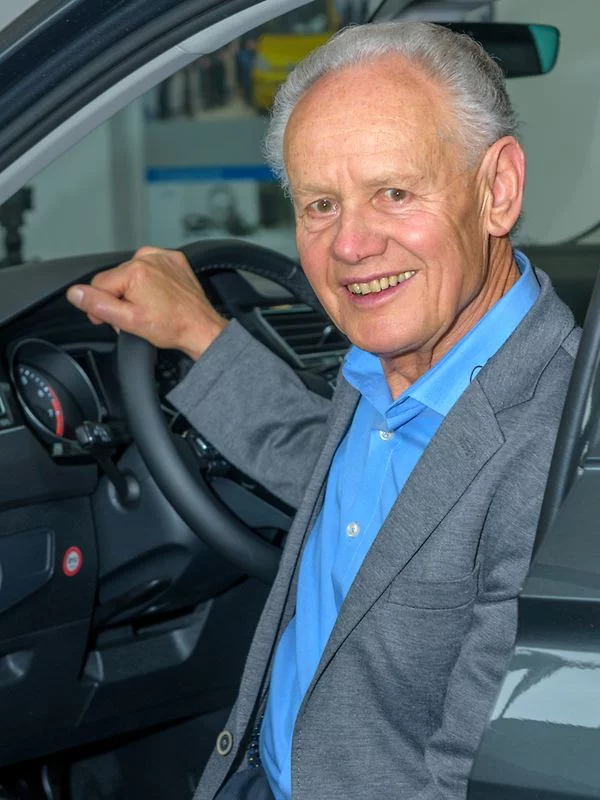 Das Bild zeigt Seniorchef Rudolf Haitzler